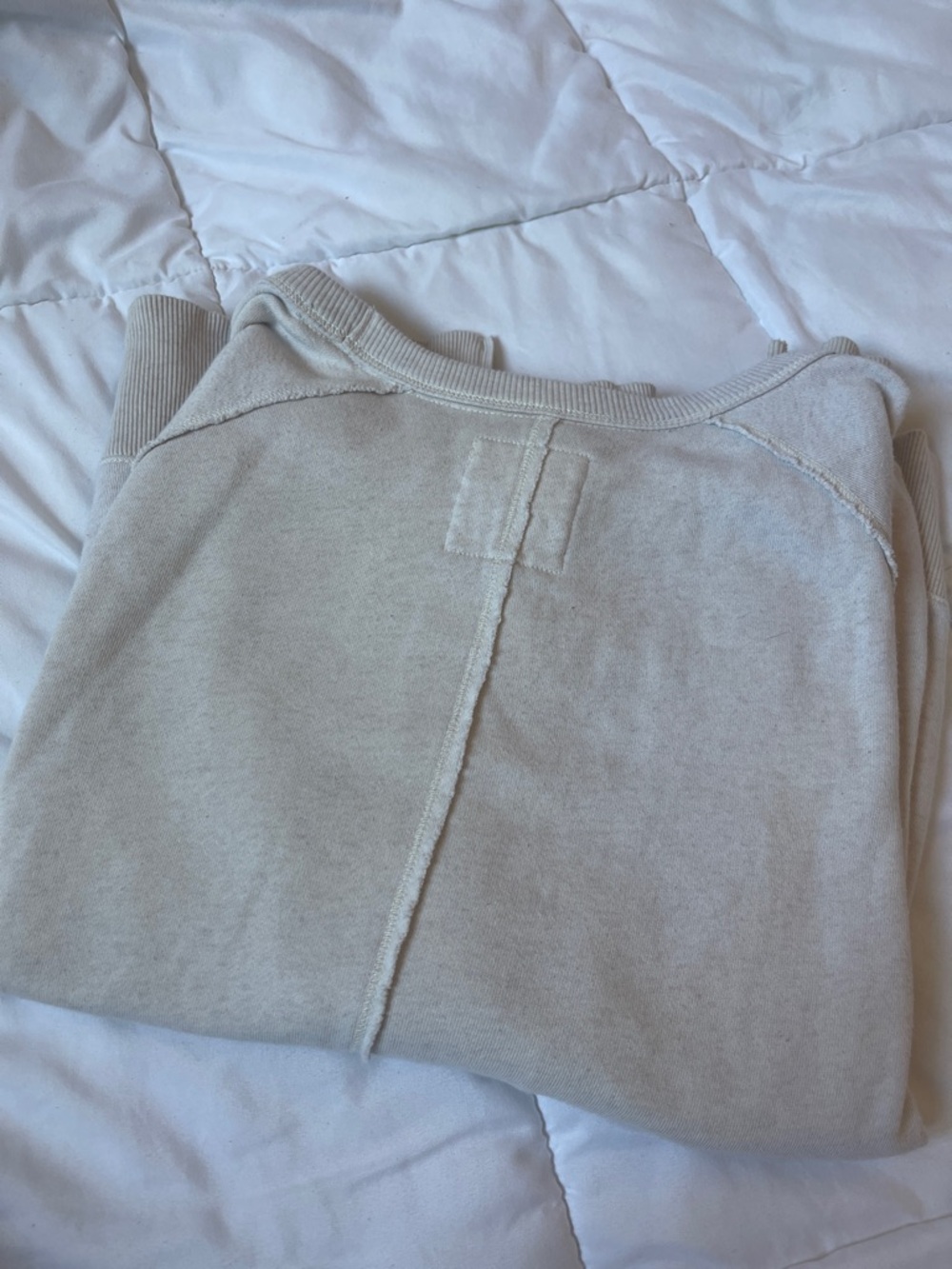 Women’s Cream Lightweight over sized Crewneck Sweater - Picture 5 of 5